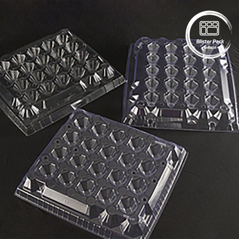 Emballage de plateau d'œufs en plastique PET Cartons à 30 trous en taille S/M/L avec fond en papier